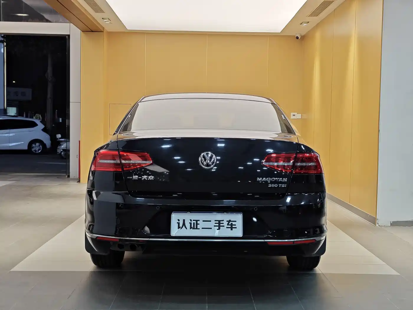 Volkswagen Magotan 2019 280TSI DSG Comfort China VI фото 28
