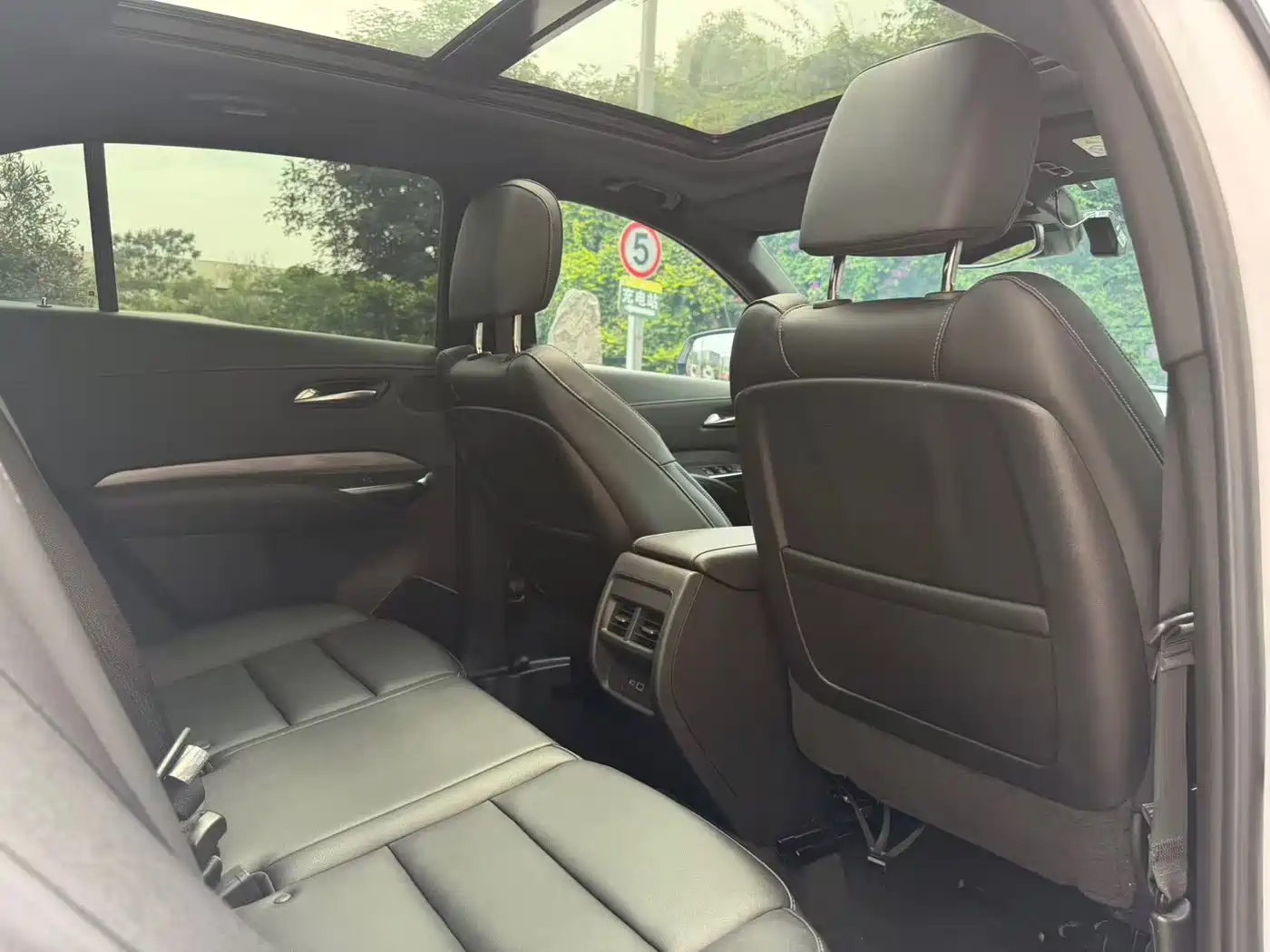Cadillac XT4 2024 2024 28T 2WD Luxury