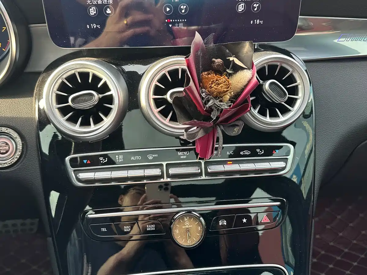 Mercedes-Benz GLC 2021 GLC 260 L 4MATIC Luxury фото 5