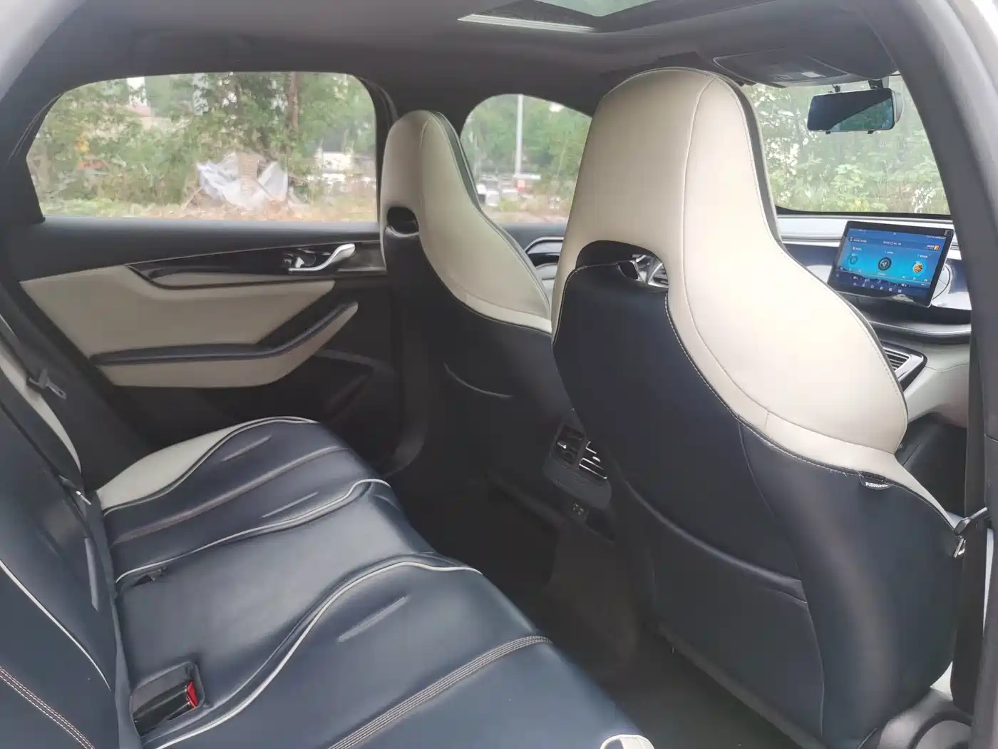 BYD Qin PLUS 2021 2021 EV 400KM Premium Edition