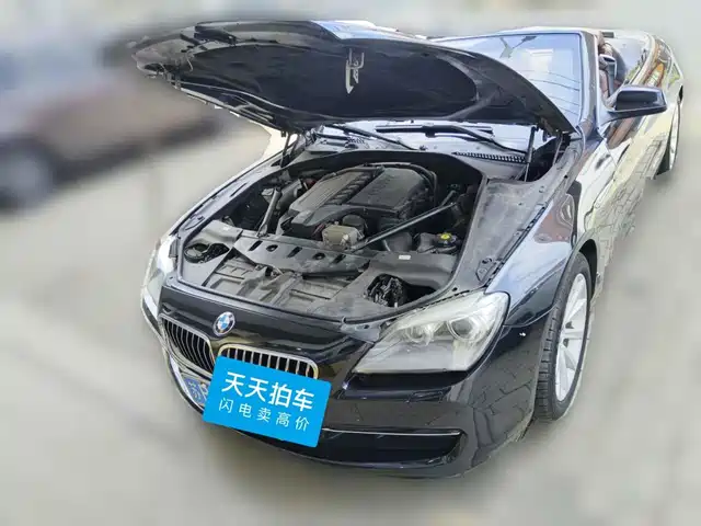 BMW 6 Series 2011 640i Convertible Coupe — фото 3