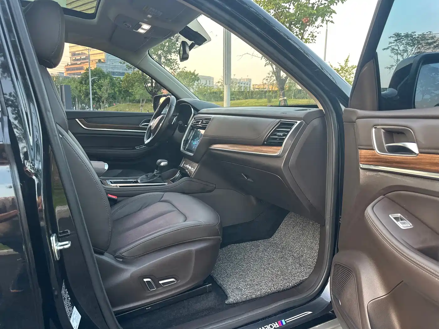 Roewe RX8 2021 2019 30T Intelligent Internet 2WD Flagship Edition