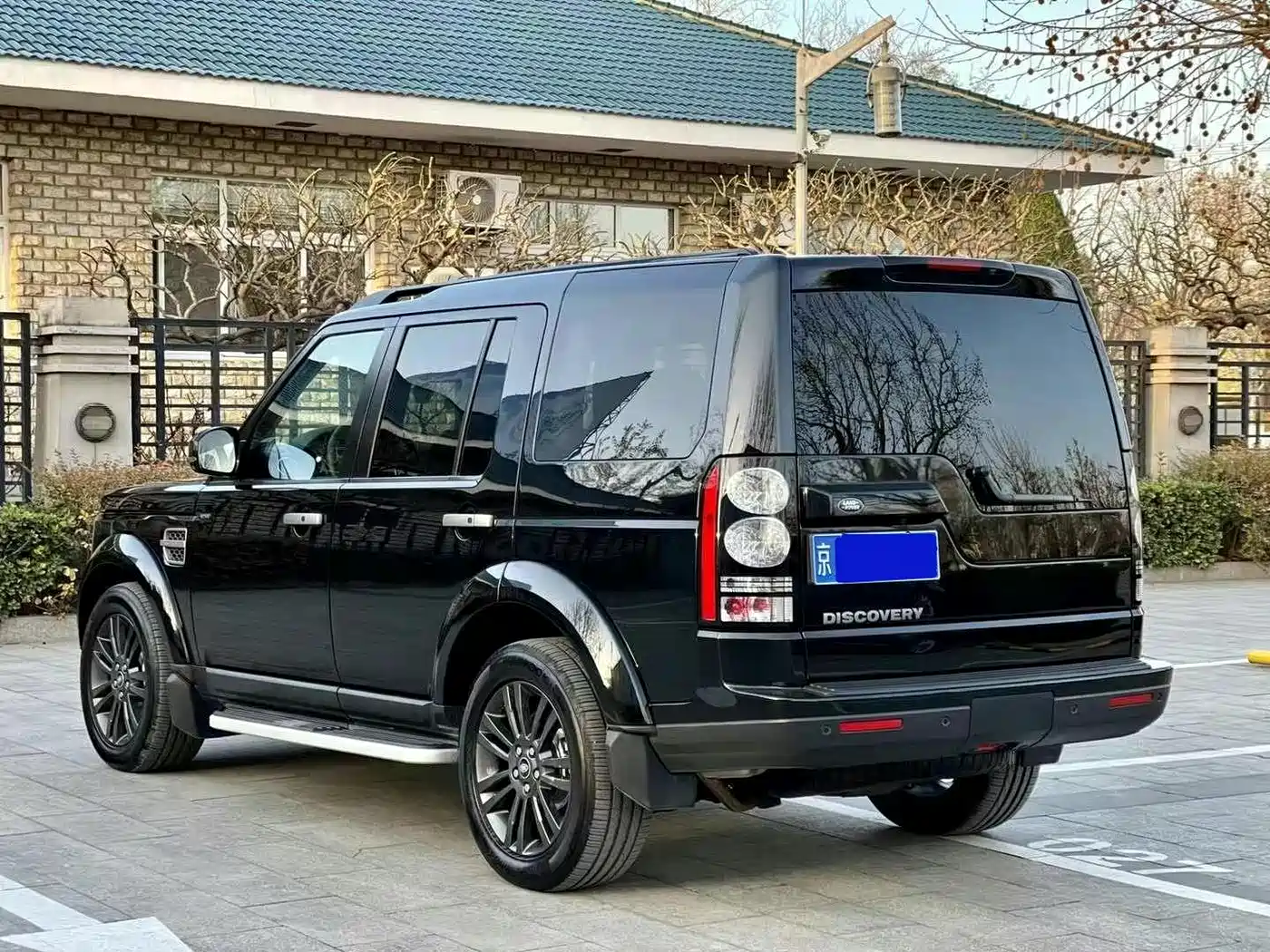 Land Rover Discovery 2016 3.0 SC V6 HSE фото 6