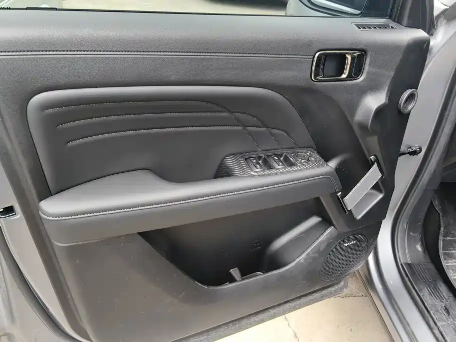 Haval Menglong 2025 2025 2.0T 4WD Ultra