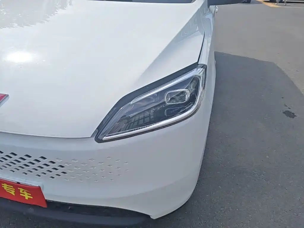 Wuling Motors Wuling Hongguang New Energy 2026 2025 Extended-Range Hybrid 50KM Comfort Version