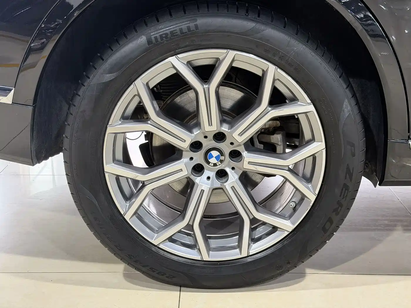 BMW X7 2023 xDrive40i Leading Luxury Package фото 13