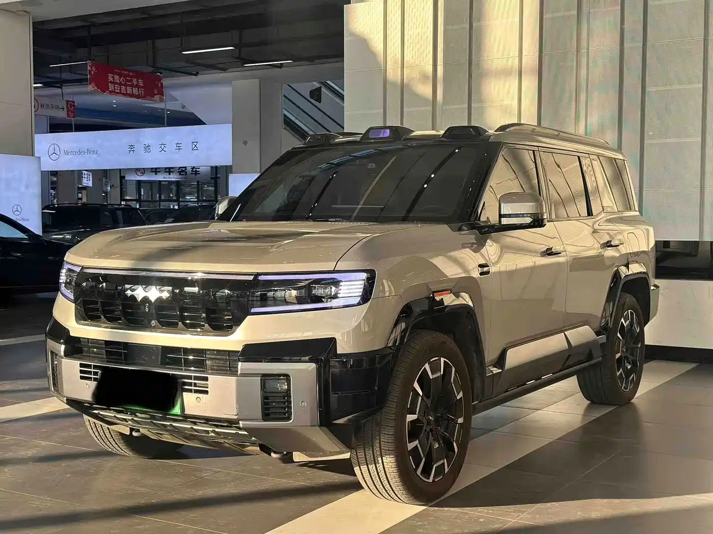 Fang Cheng Bao Leopard 8 2025 — пригон из Китая