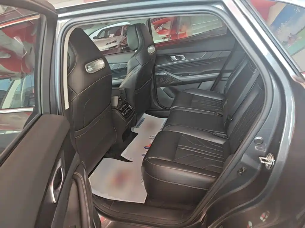 Changan UNI-K iDD 2023 2023 Smart Electric iDD 1.5T 135km Smart Fun Edition