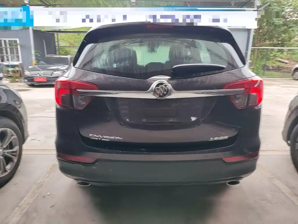 صورة 6 - Buick Envision Plus