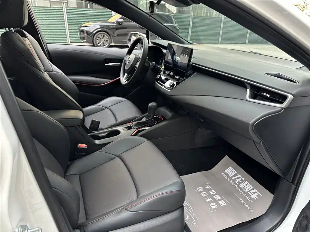 Toyota Levin 2024 185T CVT Sport Edition фото 12