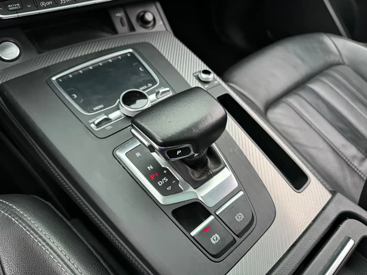 Audi Q5L 2020 45 TFSI Exclusive Fashion фото 18