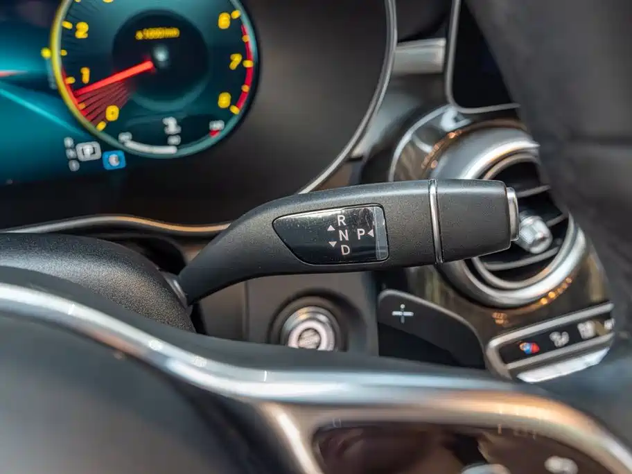 Mercedes-Benz GLC 2021 GLC 260 L 4MATIC Sporty фото 19