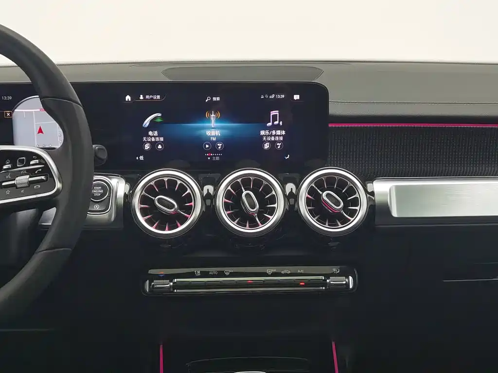 Mercedes-Benz GLB, миниатюра 12