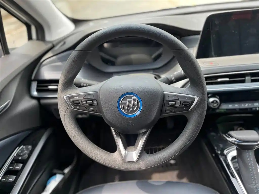 BUICK SLIGHTLY BLUE 6