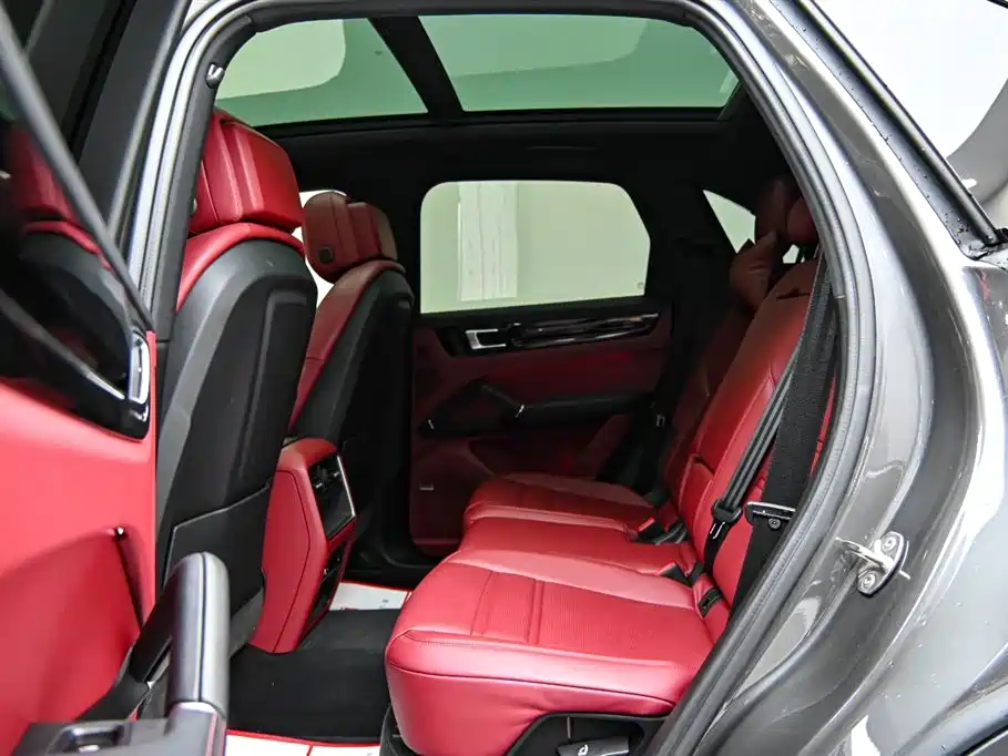 Porsche Cayenne New Energy 2023 Cayenne E-Hybrid 2.0T фото 12