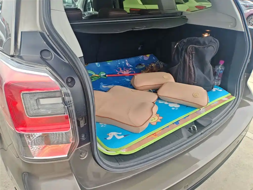 SUBARU FORESTER