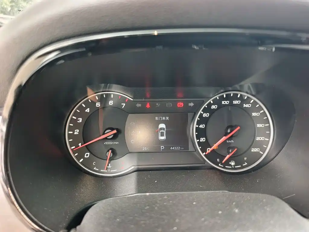Фото 12 - Changan CS35 PLUS