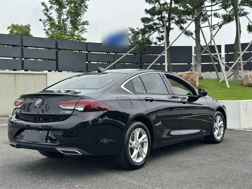 BUICK REGAL