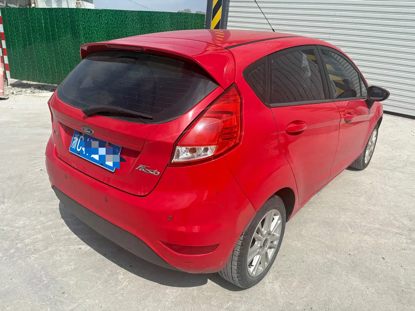 Ford Fiesta 2015 2013 Hatchback 1.5L Automatic Fashion