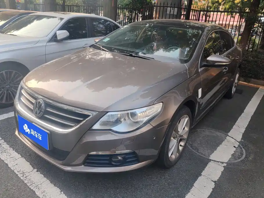 Фото 1 - Volkswagen CC