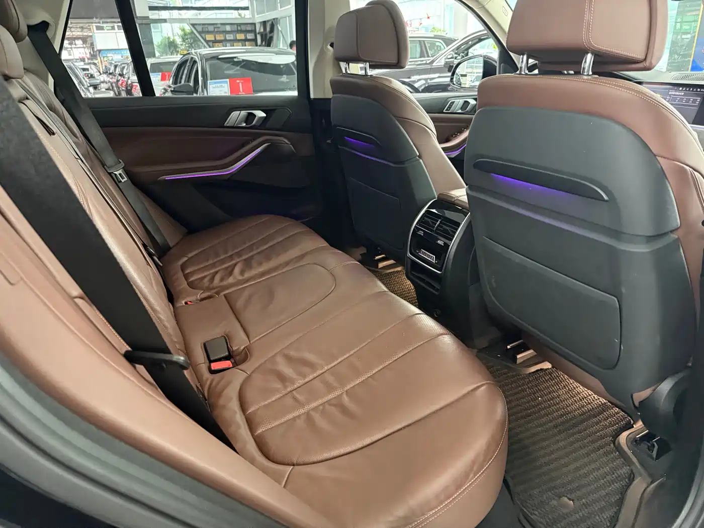 BMW X5 (Import) 2019 xDrive40i Exclusive M Sport Package фото 14