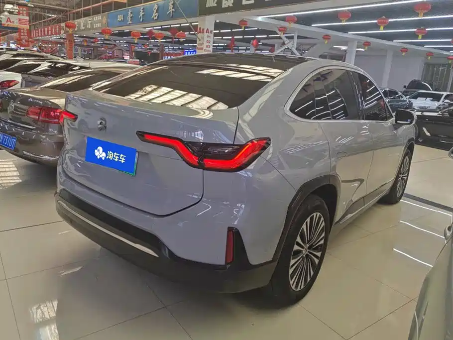Фото 3 - NIO EC6