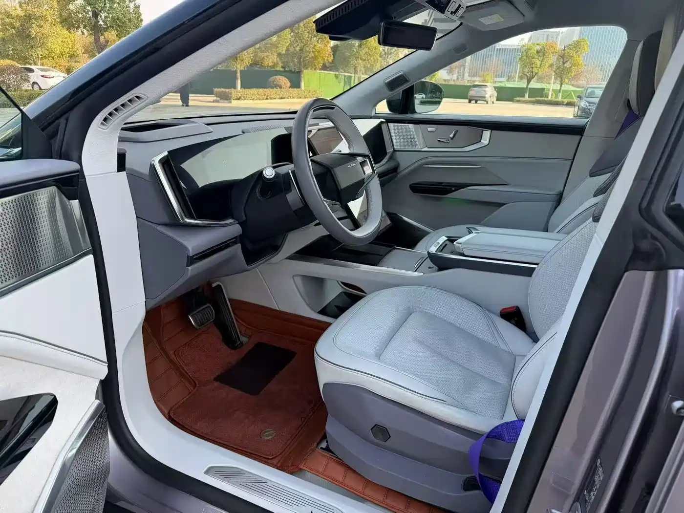 HiPhi GAO HE HIPHI Y