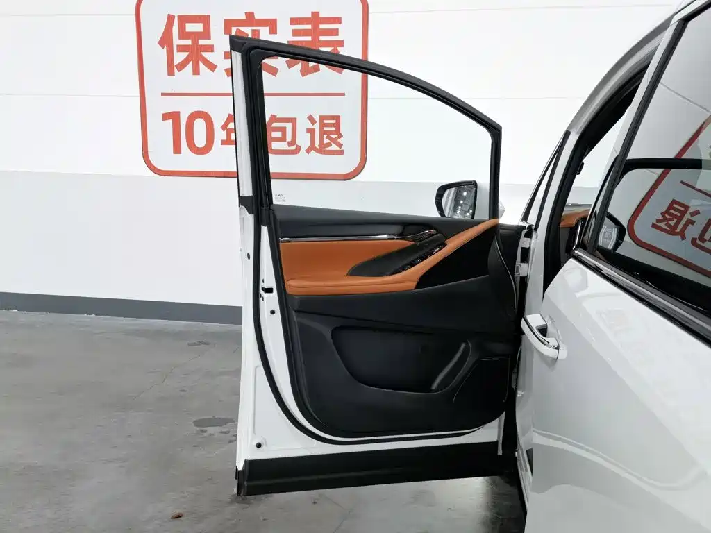GAC Trumpchi Trumpchi Xiangwang M8 2025 2026 Model Grandmaster Base Version