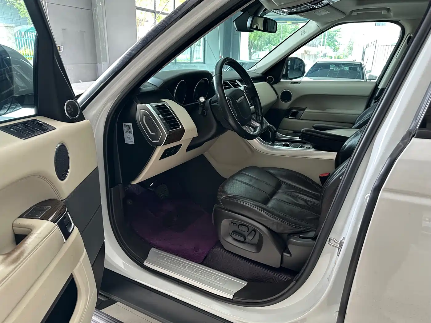 Фото 4 - Land Rover Range Rover Sport