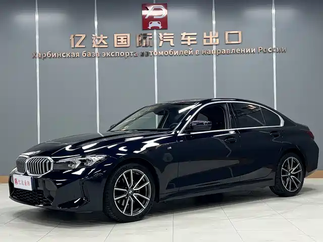 BMW 3 320i, M Спорт-пакет
