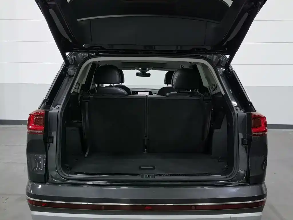 صورة 16 - Volkswagen Talagon