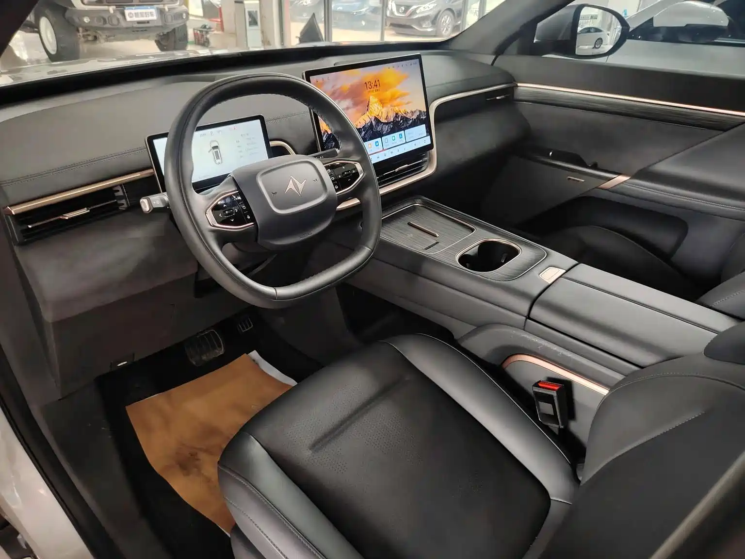 Фото 9 - Dongfeng Yipai eπ008