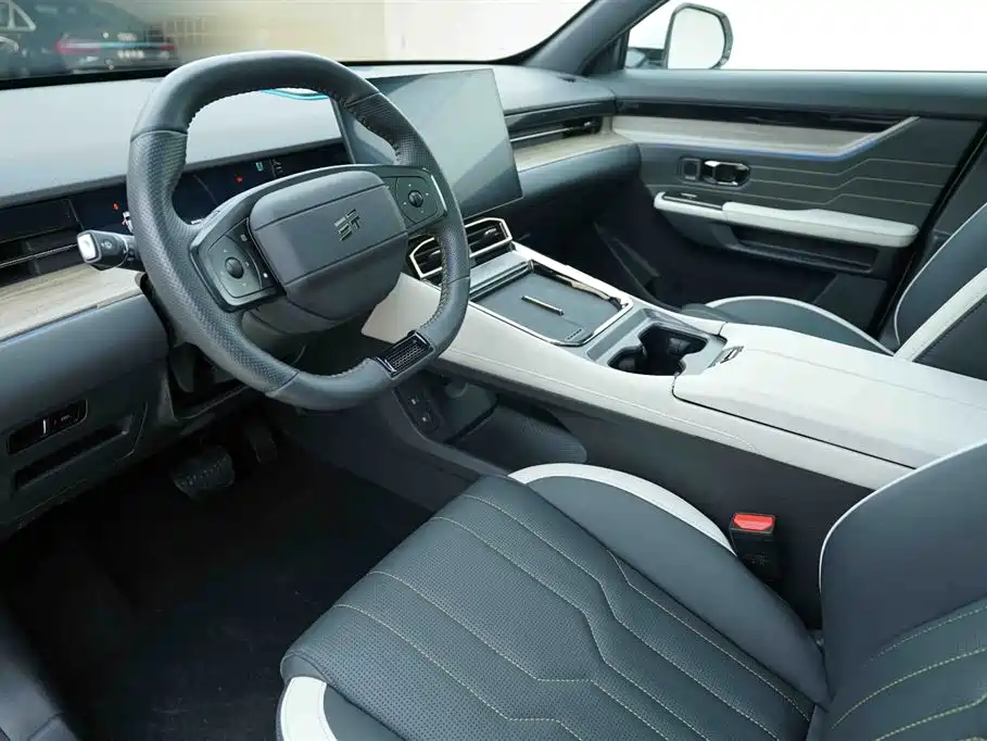 Jetour Shanhai L6 2024 2024 1.5TD DHT ULTRA