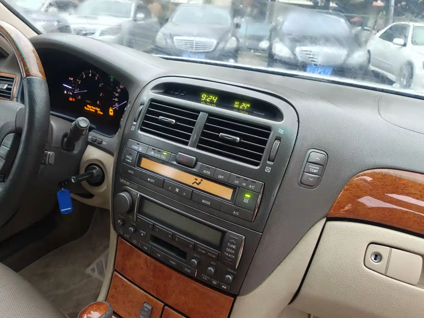 Lexus LS 2005 430 фото 28