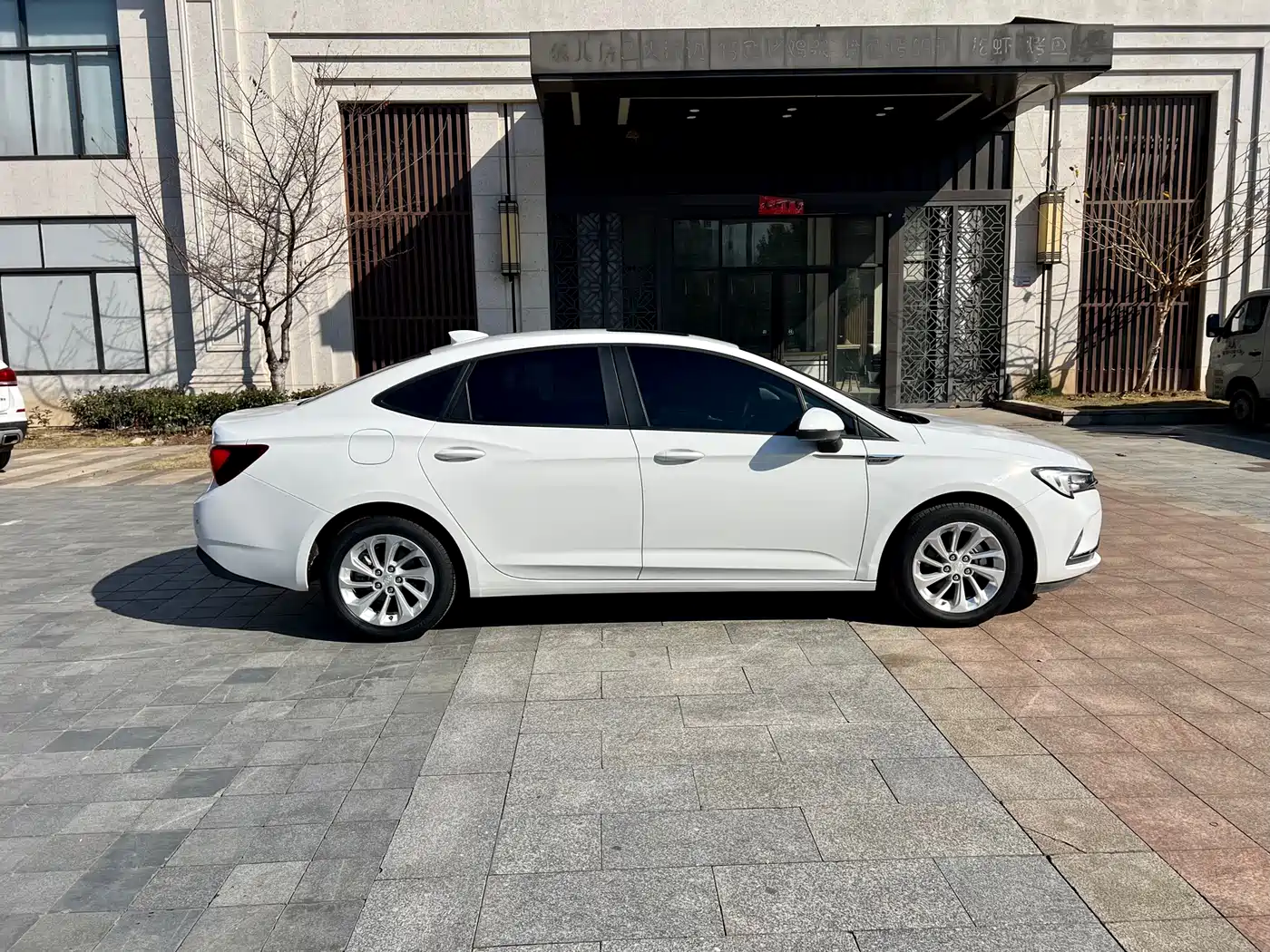 Buick Verano 2020 15T Auto Progressive фото 13