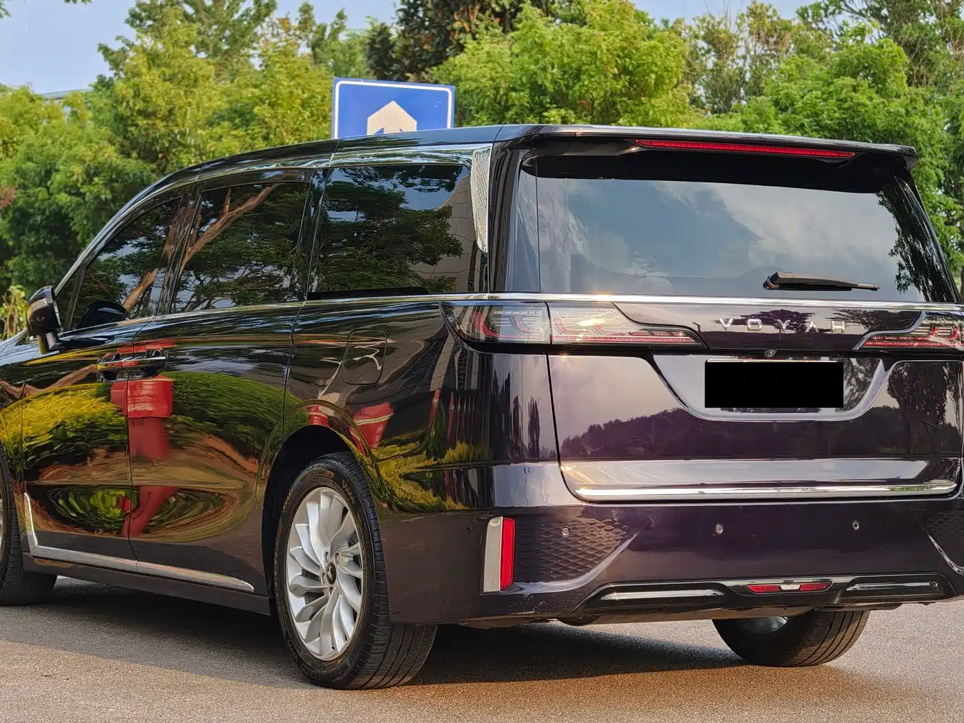 Voyah Dreamer 2022 2022 Low-carbon Edition Think+Smart Driving Package