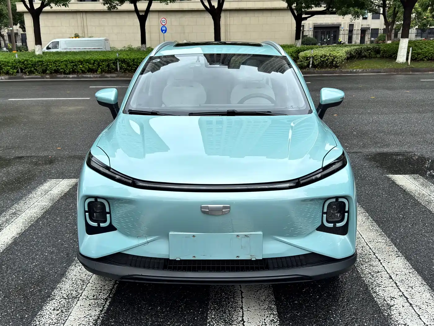 Geely Geometry E Firefly 2024 2023 401KM Linglong Tiger 5-Seater