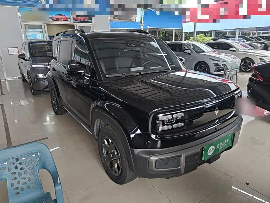 Baojun Yueye Plus 2024 2024 Smart Premium 4-Seater