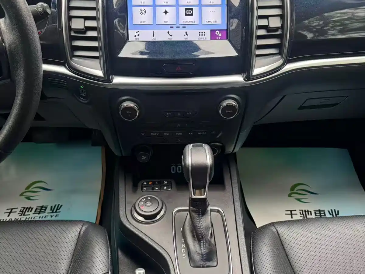 Ford Everest 2020 Sport Edition 2.3T Gasoline Automatic AWD Flagship 7-Seater фото 15