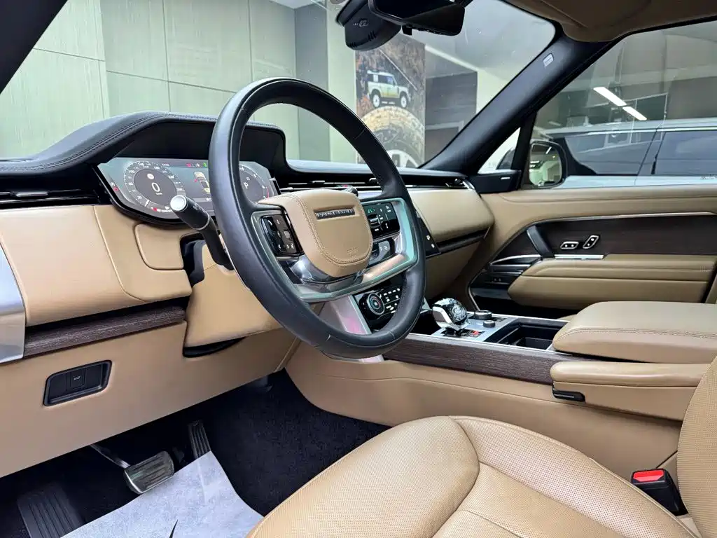 Фото 8 - Land Rover Range Rover