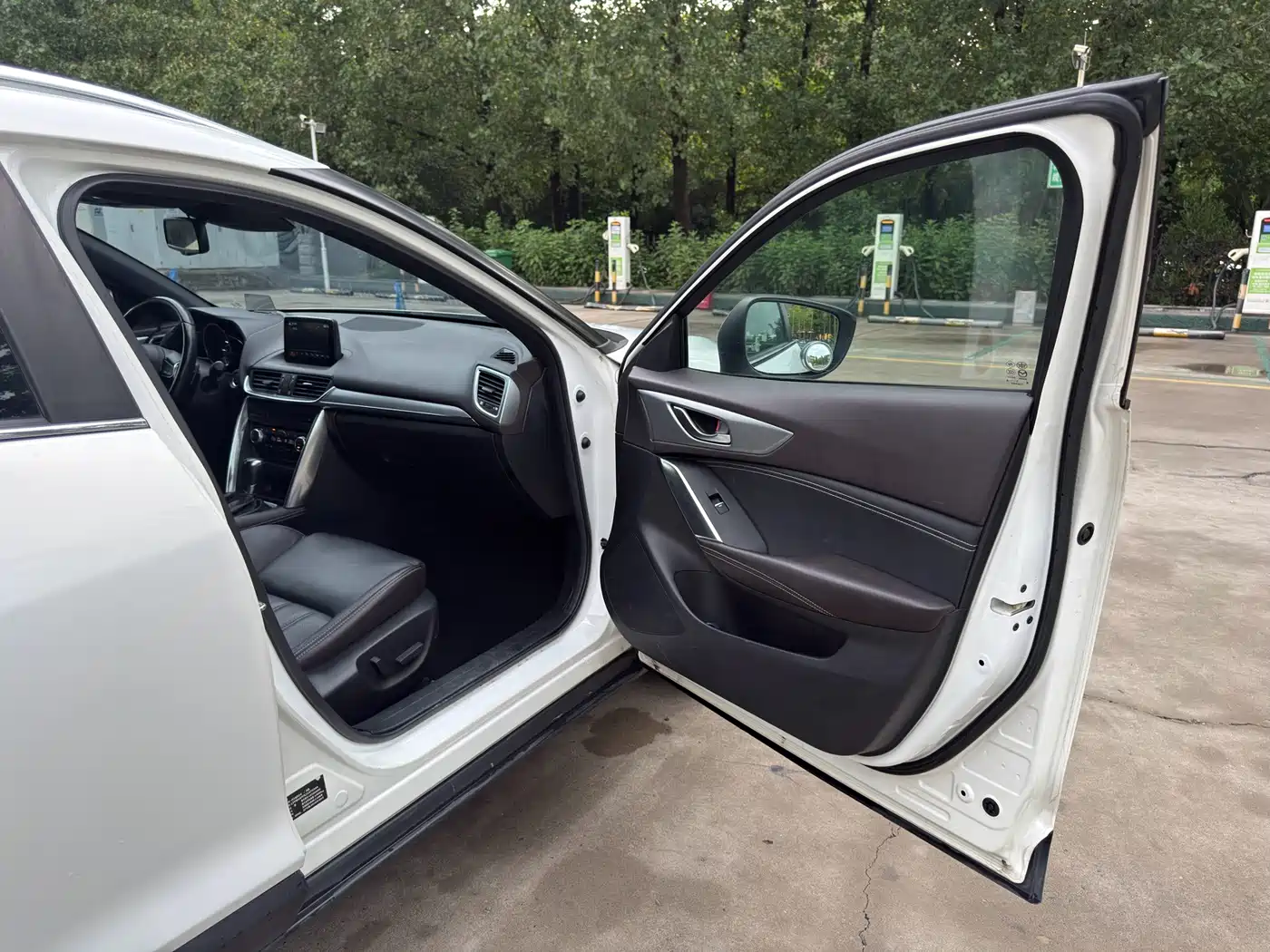 Фото 23 - Mazda CX-4