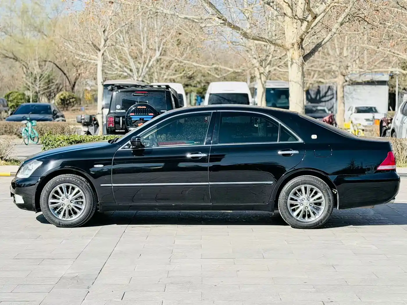 Toyota Crown 2009 2.5L Royal Special Navigation Edition фото 8