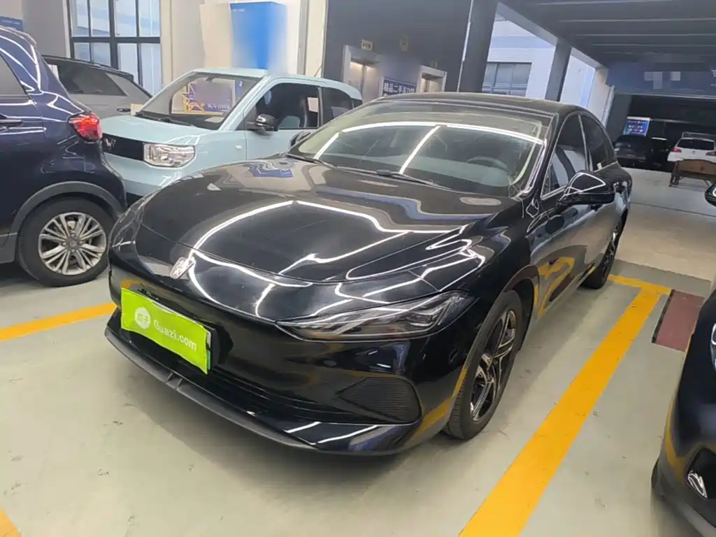 Roewe D7 2024 2023 DMH 125km Beyond Edition
