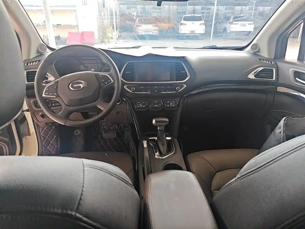 GAC Trumpchi Trumpchi GS4 2015 200T G-DCT Luxury Edition фото 6