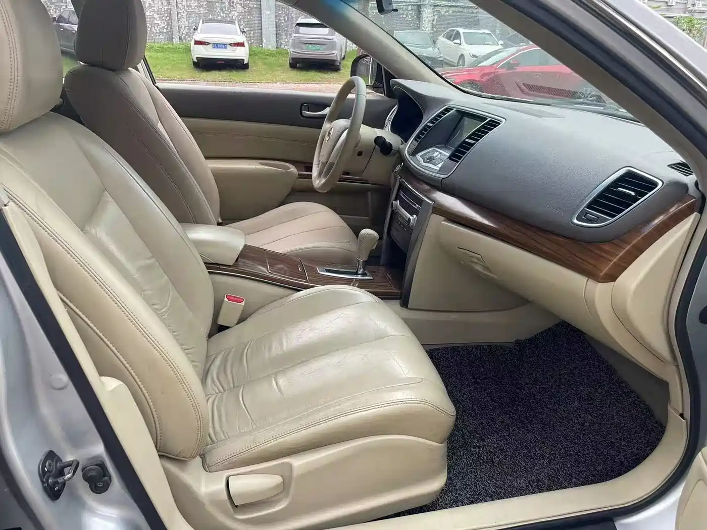 Фото 9 - Nissan Teana