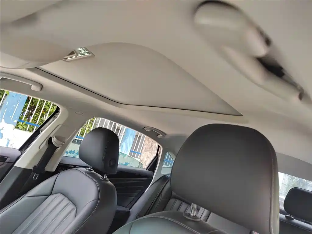 Volkswagen Passat 2019 Model 280TSI Business Edition China VI фото 12