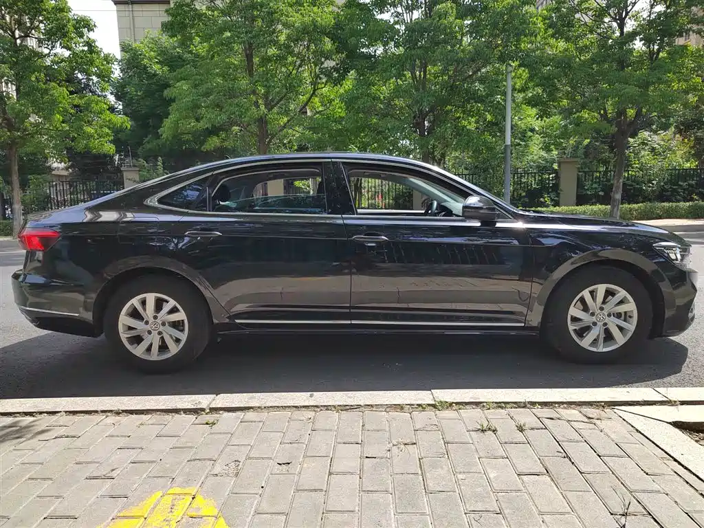 Volkswagen Passat 2019 Model 280TSI Business Edition China VI фото 5