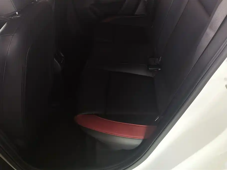 Kia KX CROSS 2017 1.4L AT GLS фото 11