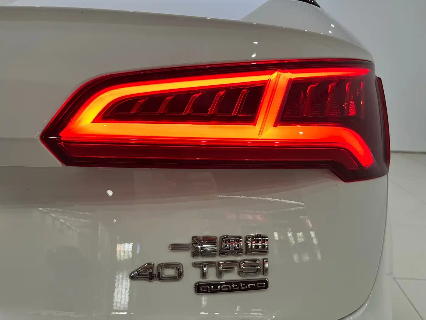 Audi Q5L 2018 2018 40 TFSI Prestige Fashion (China V)