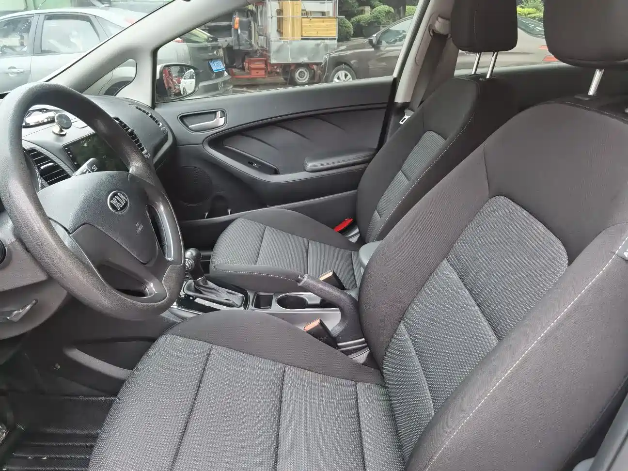 Kia K3 2016 1.6L Automatic GL фото 17
